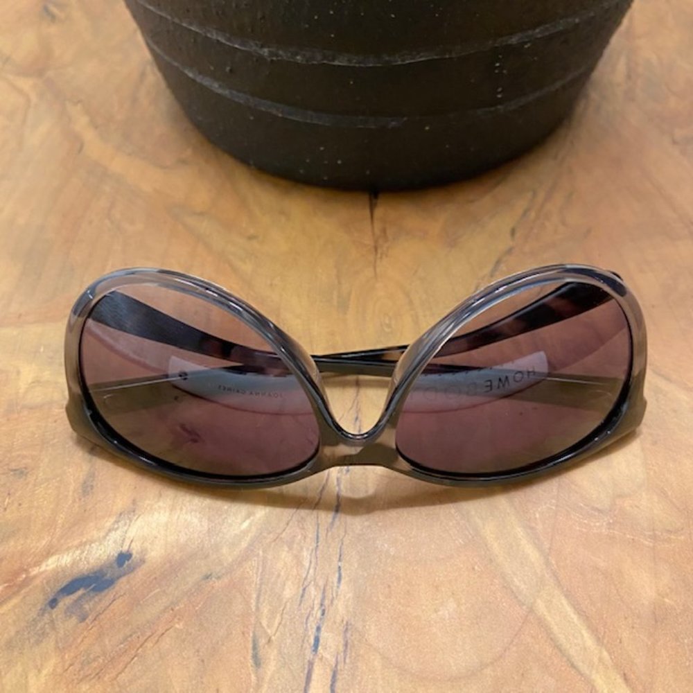 Calvin Klein Tortoise Shell Sunglasses - Picture 4 of 9